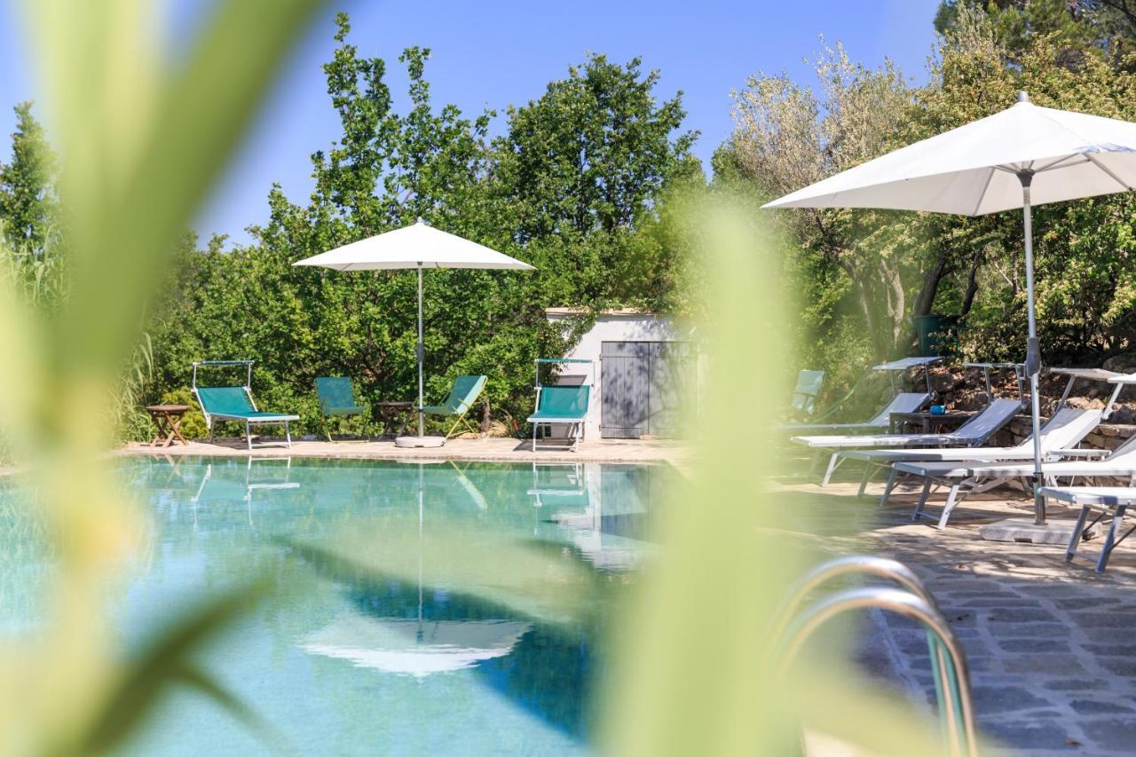 Domaine Du Clos D'Alari-Chambres D'Hotes Au Milieu Des Vignes Saint-Antonin-du-Var Exteriör bild