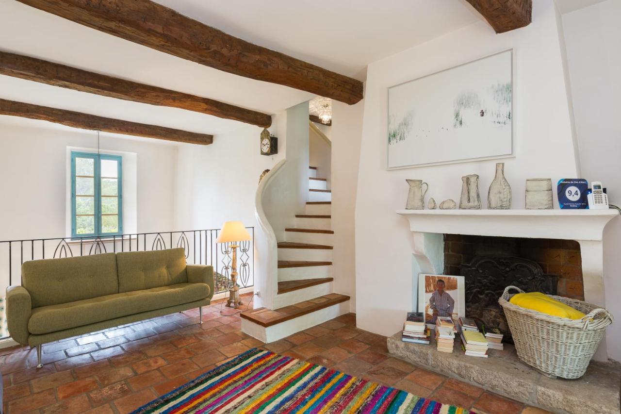 Domaine Du Clos D'Alari-Chambres D'Hotes Au Milieu Des Vignes Saint-Antonin-du-Var Exteriör bild