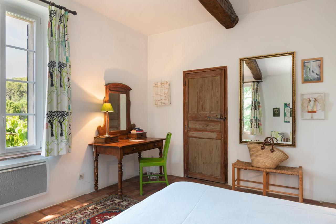 Domaine Du Clos D'Alari-Chambres D'Hotes Au Milieu Des Vignes Saint-Antonin-du-Var Exteriör bild